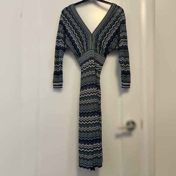 Guess by Marciano Dress - Picture 1 of 2